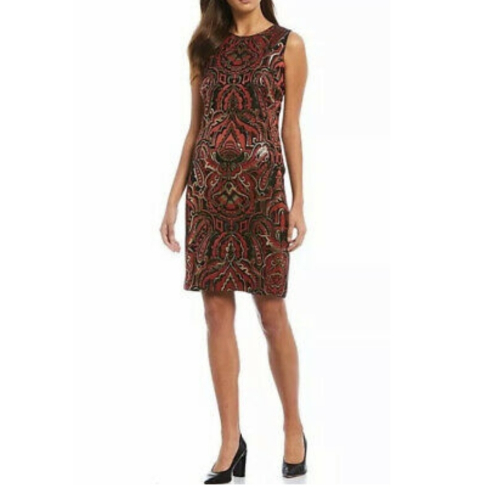 Dress - Picture 2 of 13